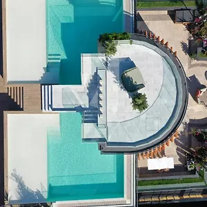 https://three-house-hotel.madeira-islandshotels.com